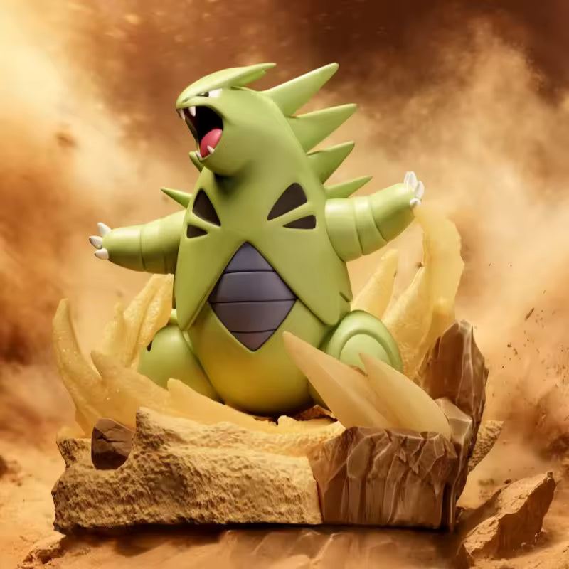 Figura Tyranitar #0248 HollyBox LED - Pokémon